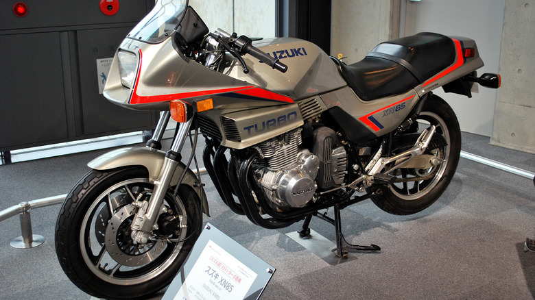 Suzuki XN85 Turbo parked museum display