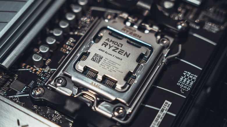 AM4 CPU in motherboard