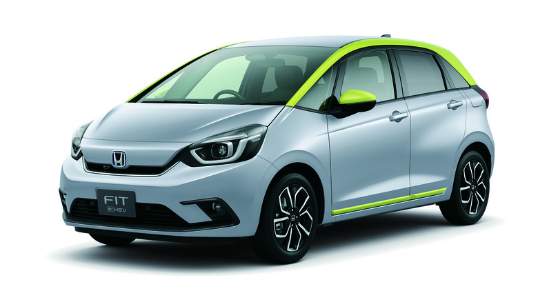 2020 Honda Fit Hybrid in silver