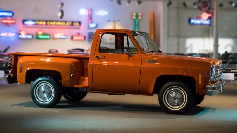 1975 Chevrolet C-10 Square Body, side profile, orange exterior
