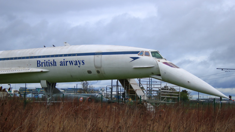 A Concorde with its nose dropped all the way down