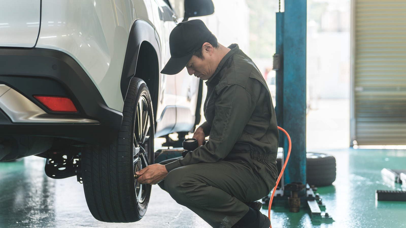 Warum Discount Tire deinen Platten Reifen möglicherweise nicht aufpumpen wird