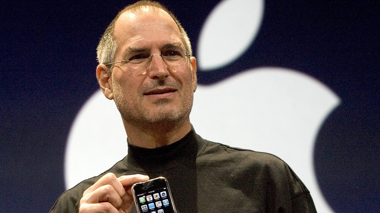 iphone 2007 steve jobs apple