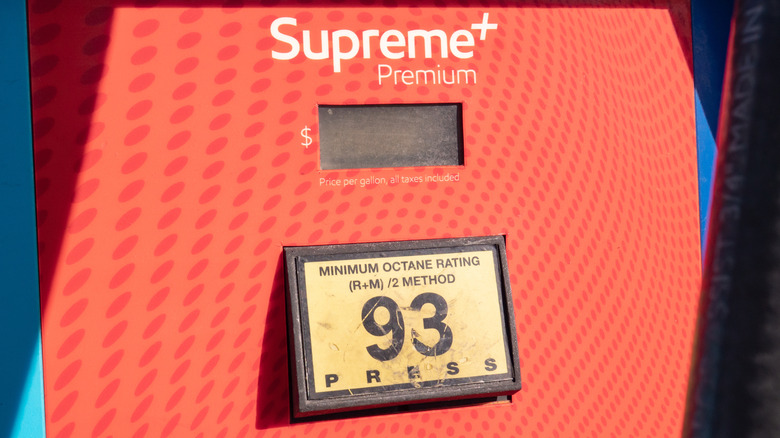A fuel pump labeled 93 octane in the USA