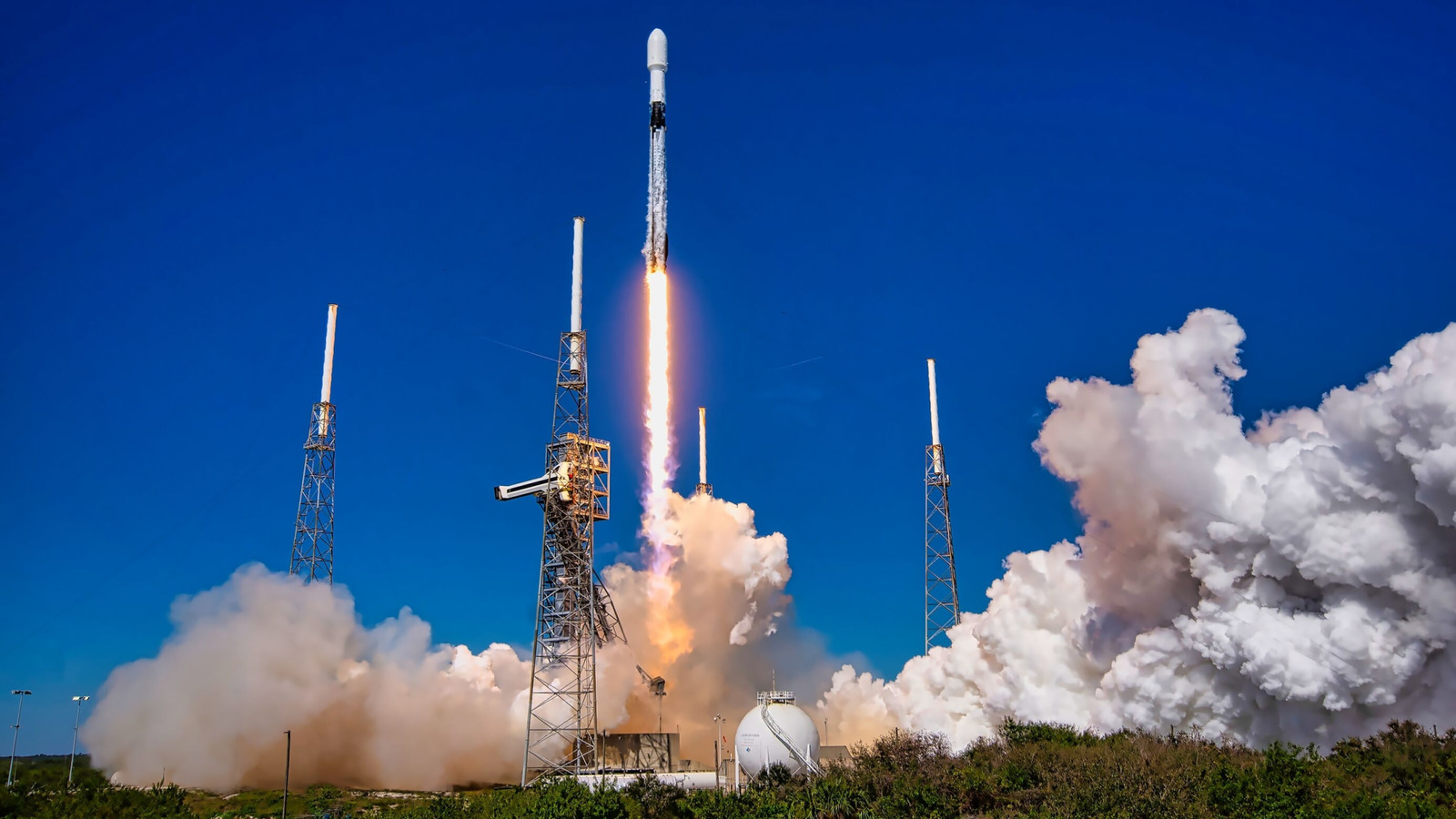 Why Do Some Missiles Spin When Flying?