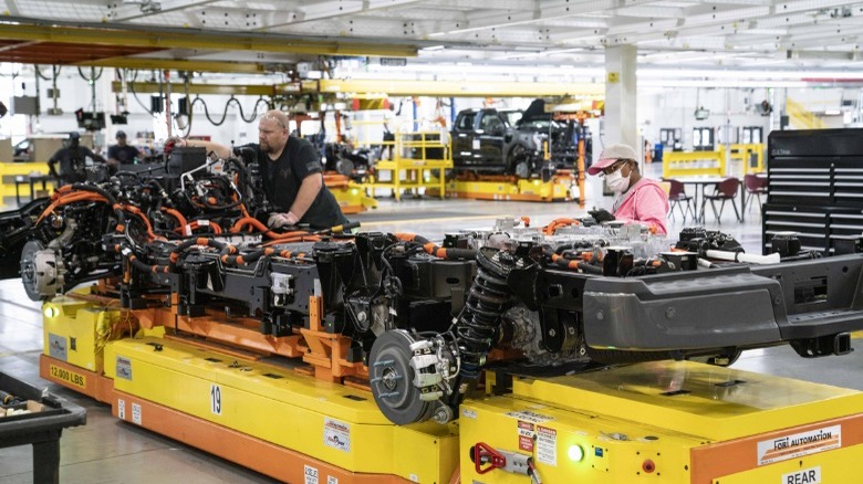 Ford electric vehicle assembly inspection