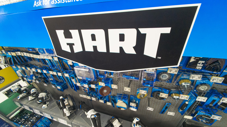 Walmart Hart Brand Logo Hardware Electric Volt Power Tools Display