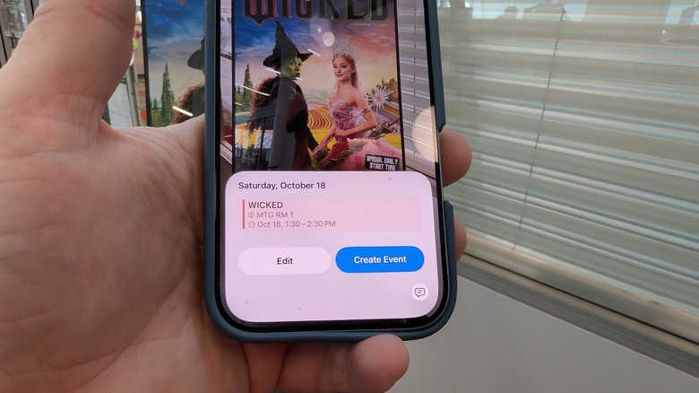 Adding a calendar appointment with Apple Intelligence
