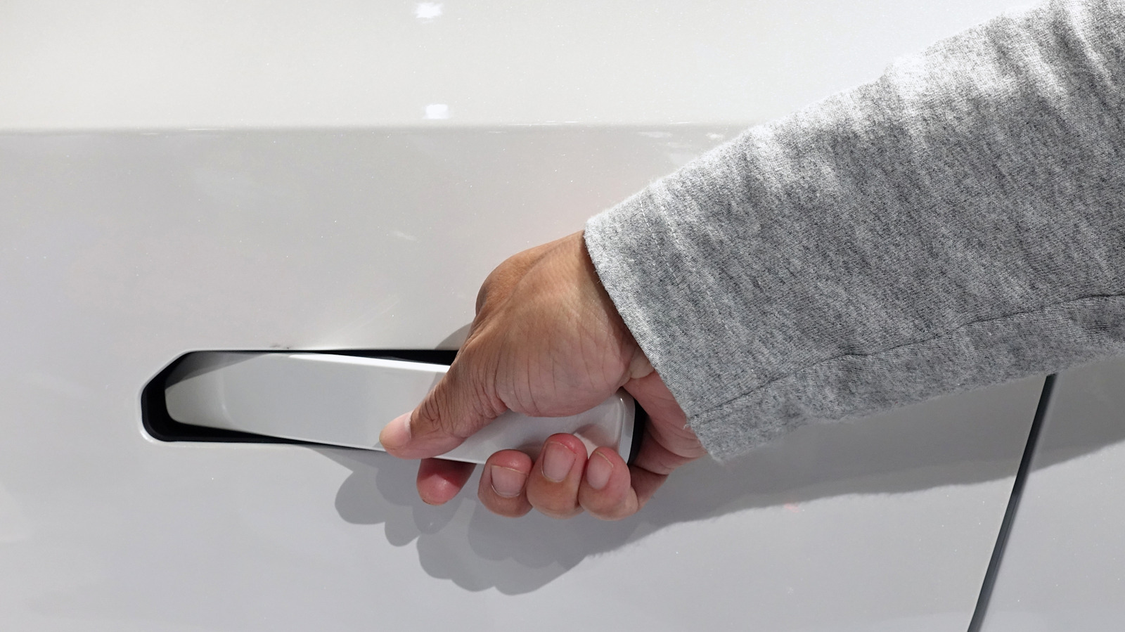 Why Is China Banning Retractable EV Door Handles?