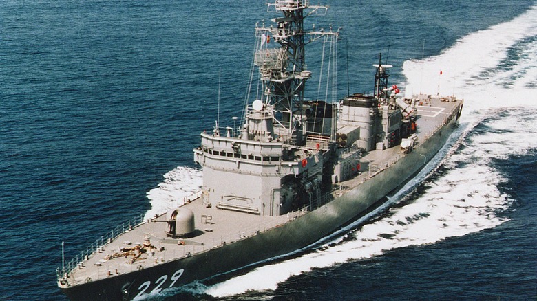 The JS Abukuma (DE-229) underway at sea