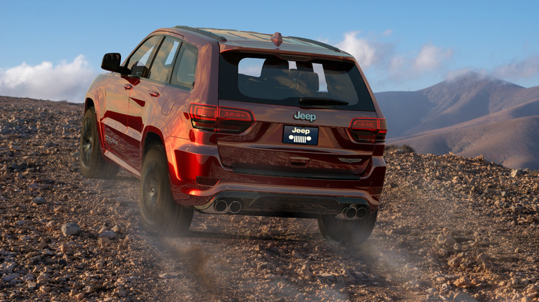 Jeep Grand Cherokee Trackhawk driving up hill