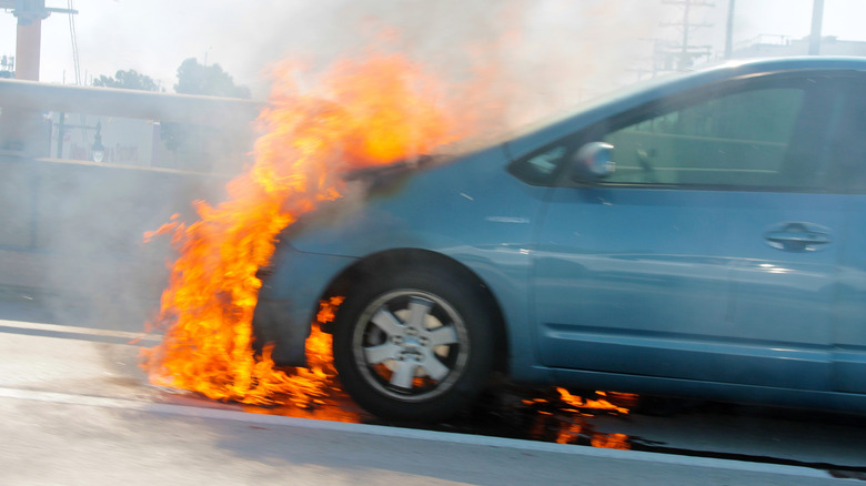 Загорівся Toyota Prius