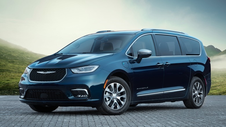 2024 Chrysler Pacifica Plug in Hybrid