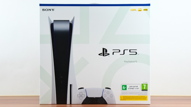 PS5 box