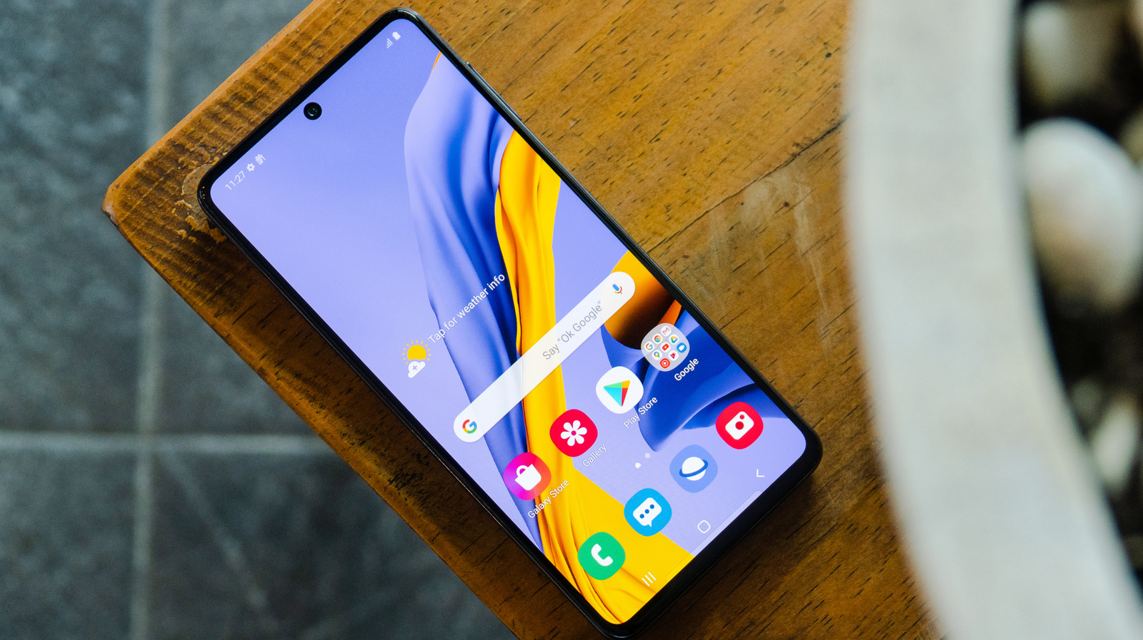 Por que a Samsung está sendo processada por um recurso elementary do Android Por que a Samsung está sendo processada por um recurso elementary do Android