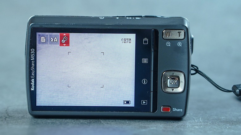 Kodak EasyShare M530 CCD digital camera