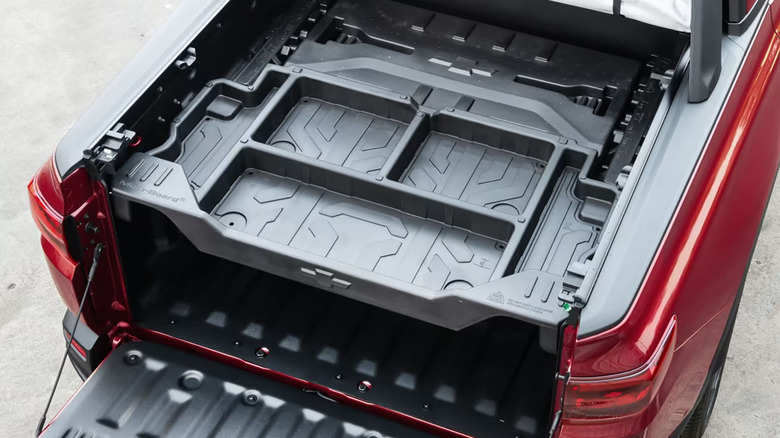 Overhead view of 2025 Chevy Montana bed