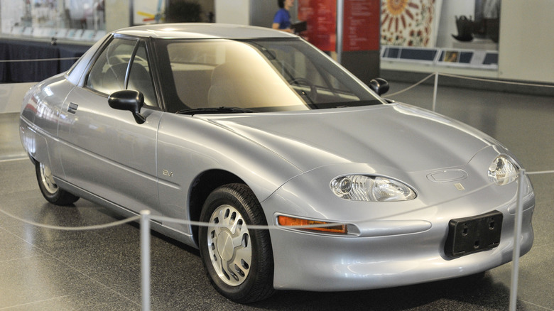 gm ev1