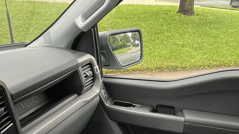 2025 Ford F-150 Lightning interior window view
