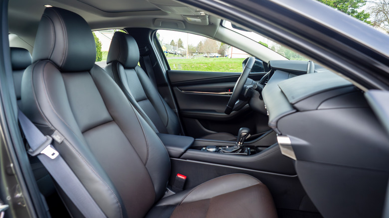 2026 Mazda Mazda3 2.5 Turbo Premium Plus front seats