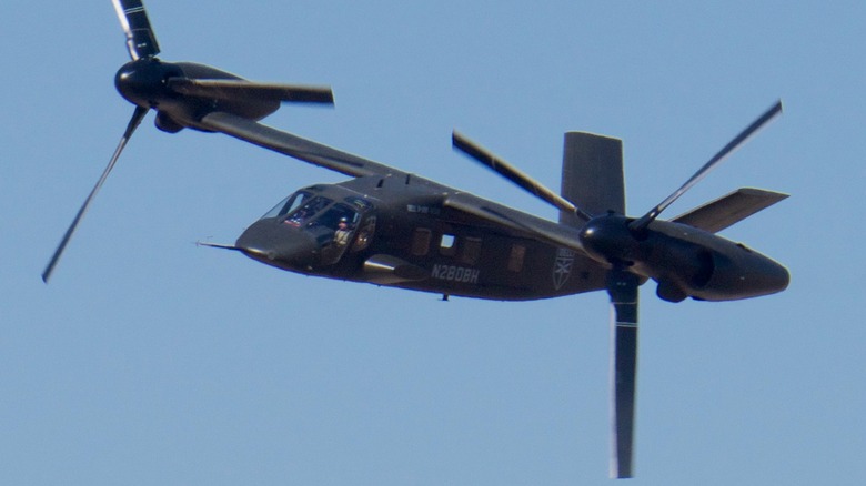 A Bell V-280 Valor flying in clear skies