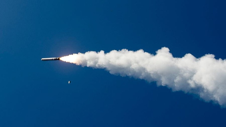 tomahawk missile mid-flight