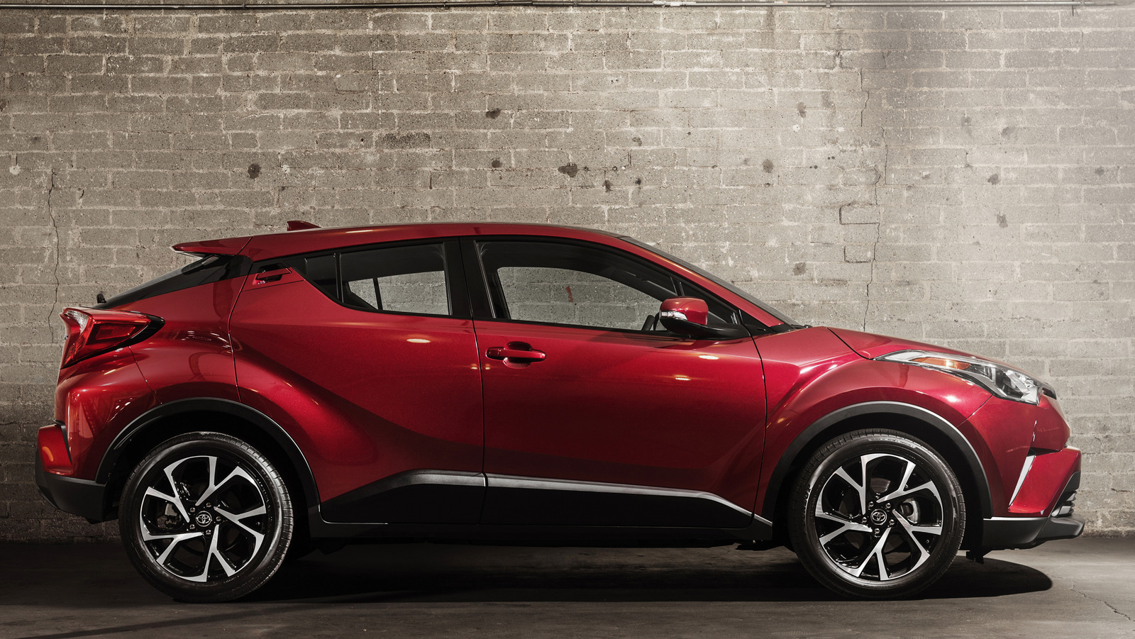 Why Toyota Discontinued The C-HR In The US After 5 Years