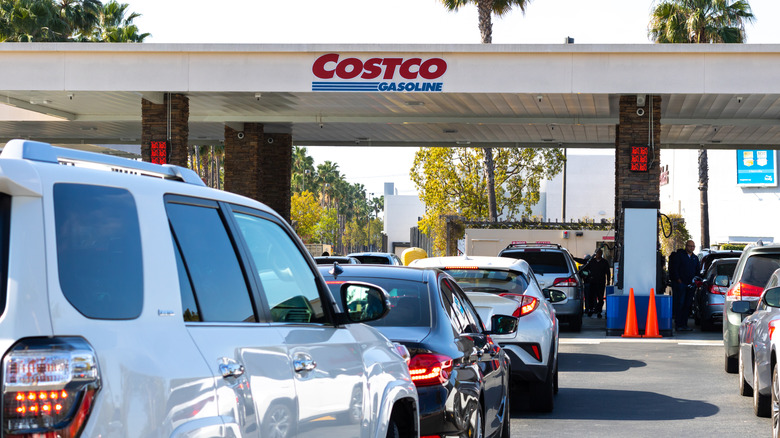 Cars lining up at a Costco gas station
