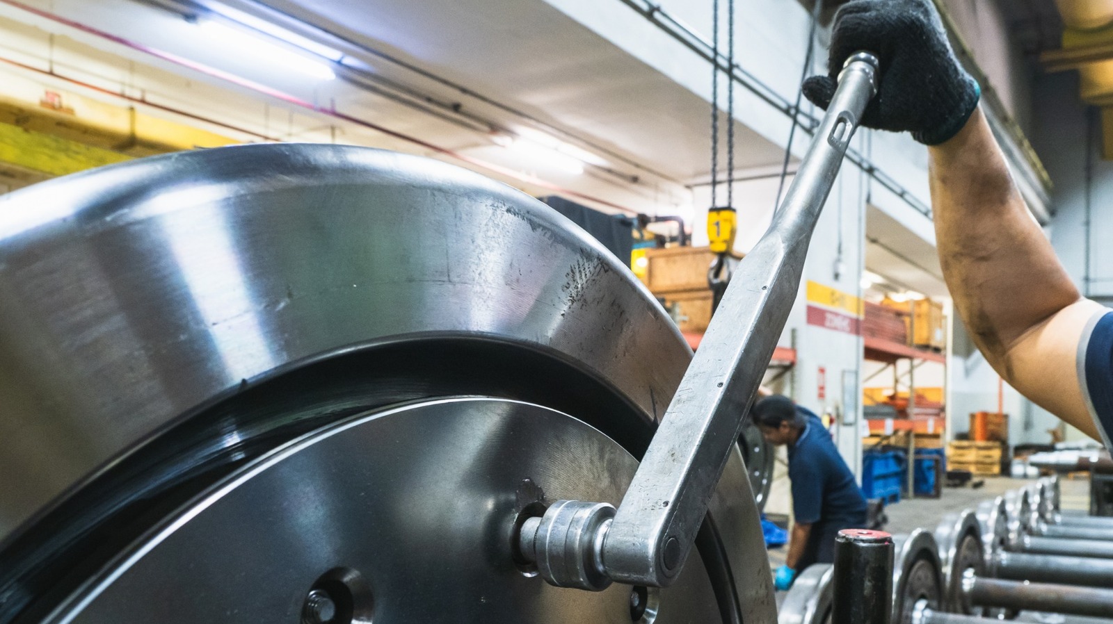 Why Using A Torque Wrench As A Breaker Bar Could Be A Bad Idea