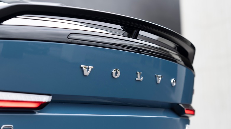 Volvo three-point safety belt