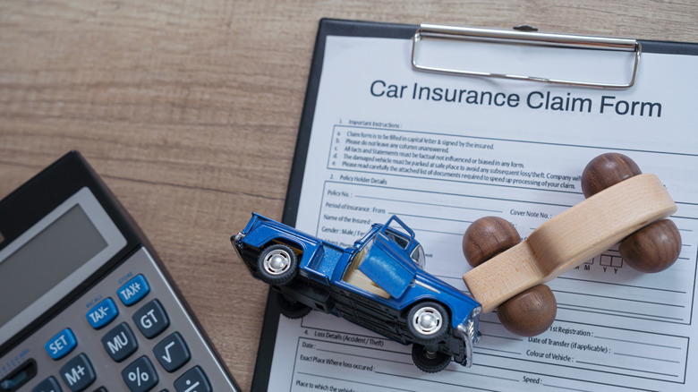 Car insurance claim form