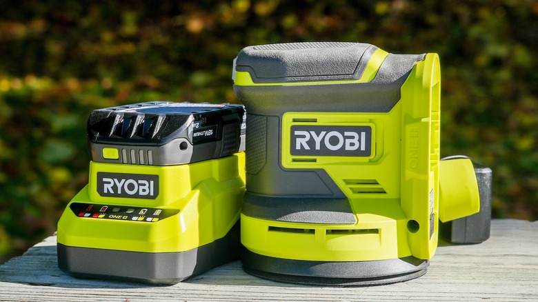 Ryobi sander and battery