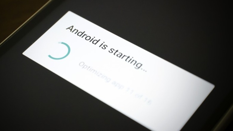 Android initiation screen smartphone