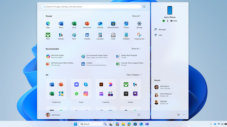 Windows 11 Start menu with Phone Link widget