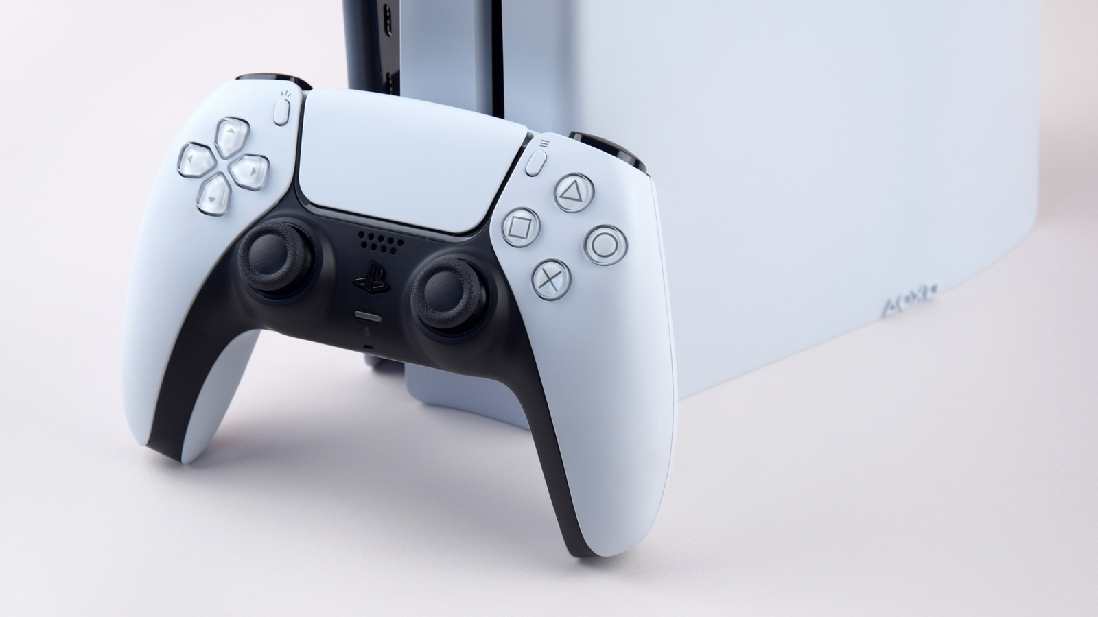 Wired Vs. Wireless Controllers: Which Is Better For Gaming?