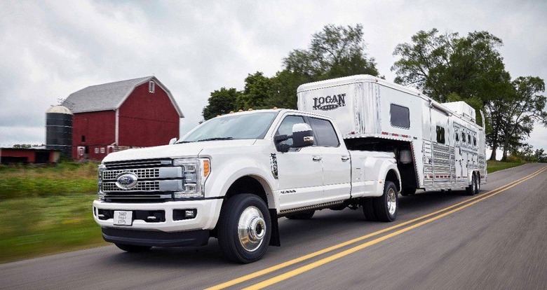 17FordF450Platinum_2399_HR