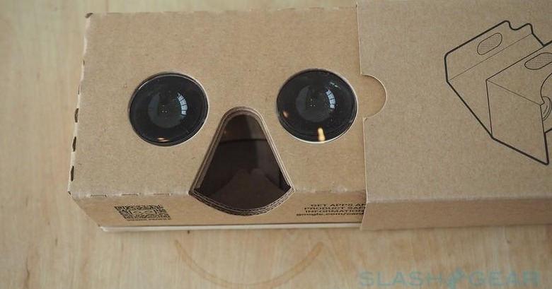 Google Cardboard v2