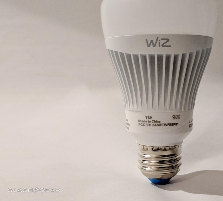 Ampoule WiZ White & Color 13W LED E27 Smart Lighting