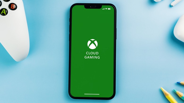 xbox cloud gaming on smartphone