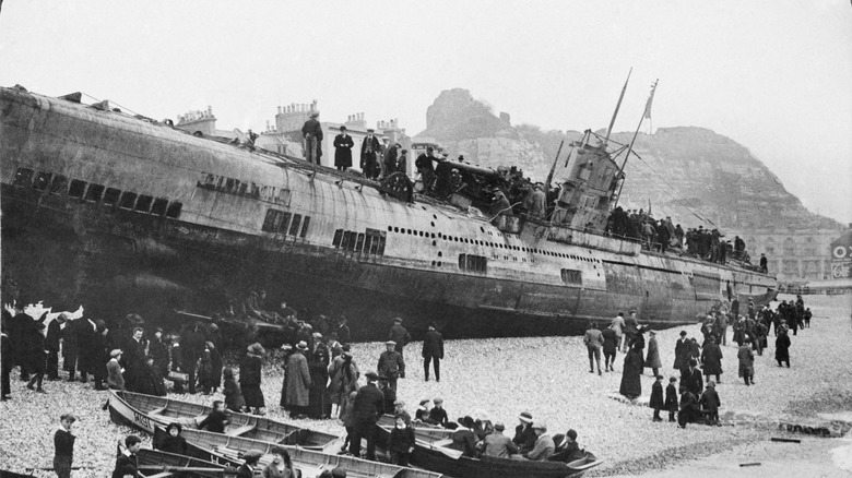 U118 beached in hastings england