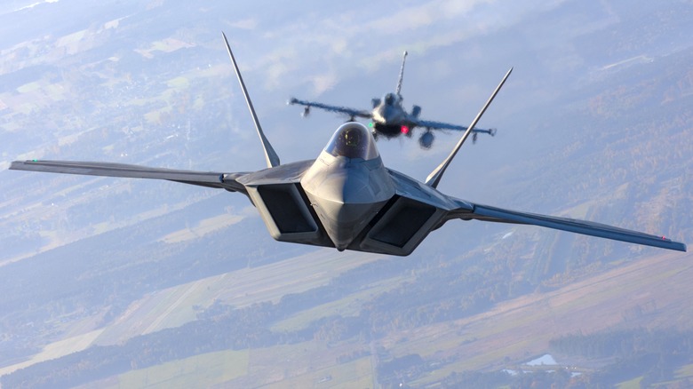 A F-117 Nighthawk flying