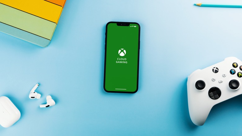 Xbox Cloud Gaming Logo on phone