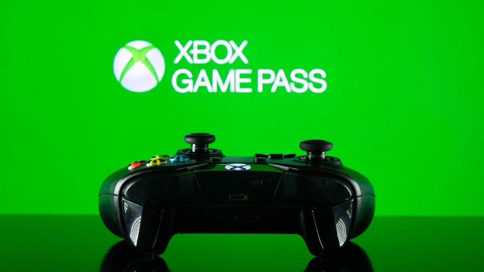 Xbox Game Pass adds Lawn Mowing Simulator, Total War: Warhammer