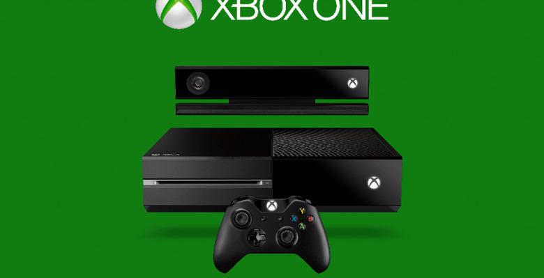XboxD_Logo_Consle_Sensr_controller_F_GreenBG_RGB_2013