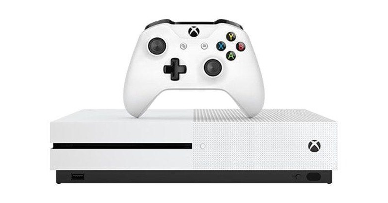 en-INTL-L-Xbox-One-Edmonton-Launch-2DZ-00001-RM1-mnco