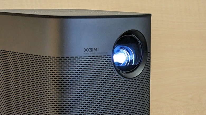 Xgimi Halo+