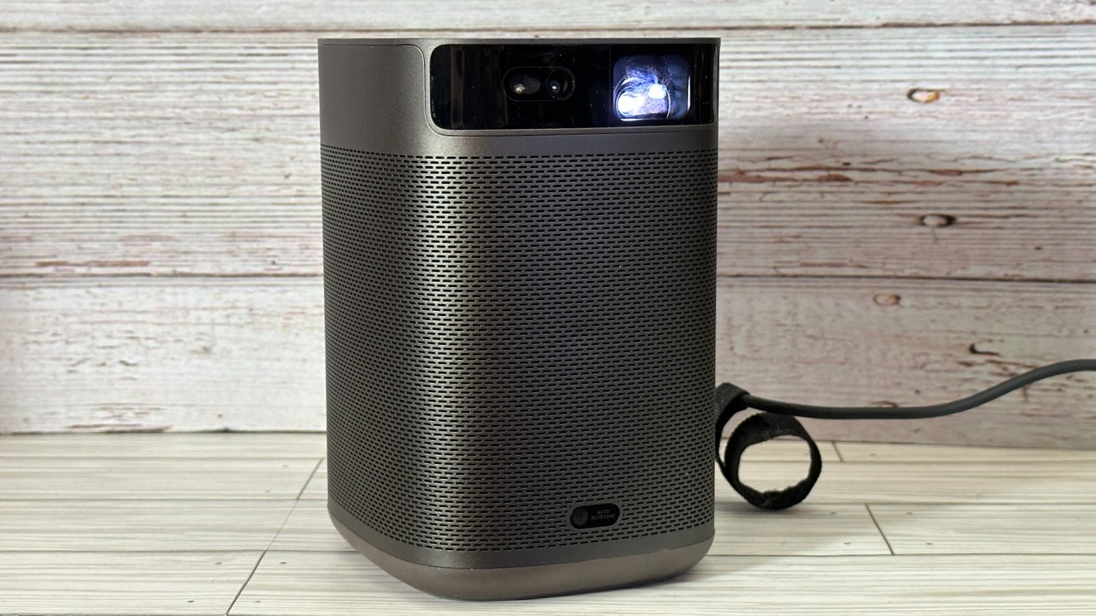 Xgimi Mogo 2 Pro Review: A Smaller, Lighter, And Cheaper Smart Projector