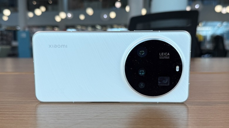 Xiaomi 15 Ultra rests on a table.