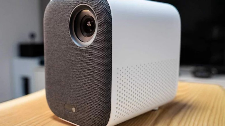 Xiaomi Mi Smart Projector 2 Review