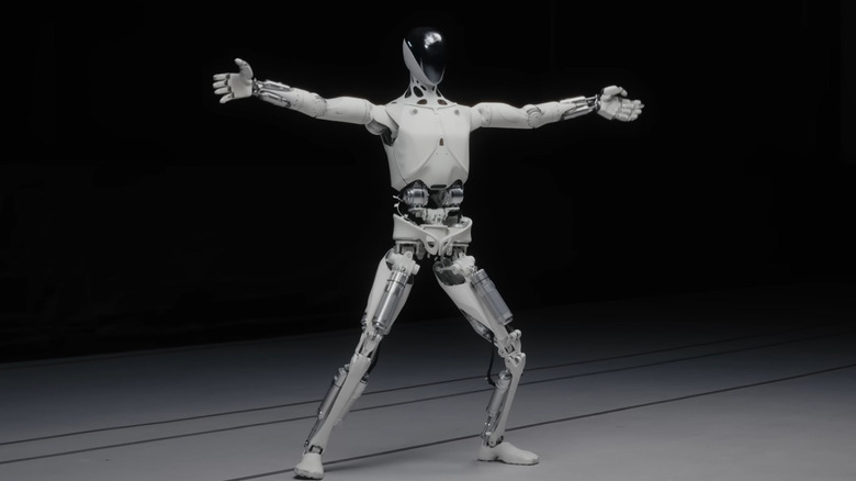 XPENG Iron robot performing tai chi
